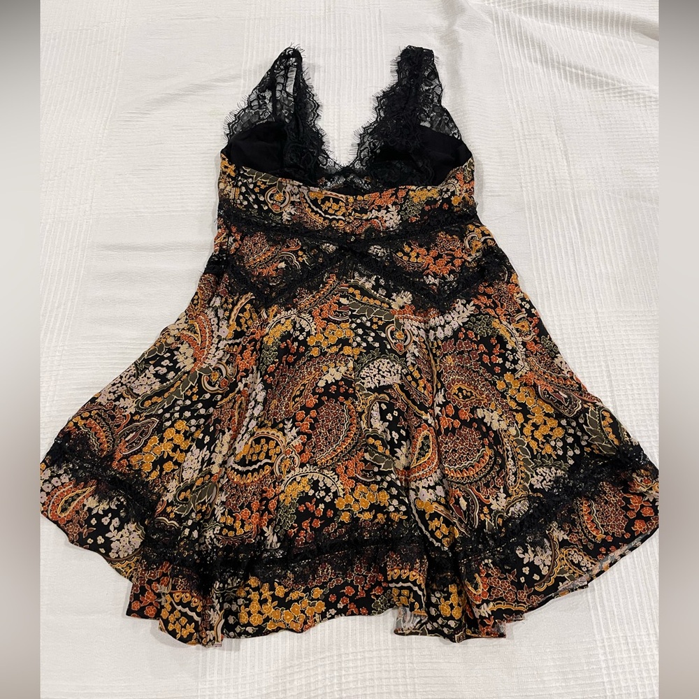 Urban Outfitters Black Paisley Lace-Trim Mini Dress - Picture 3 of 5